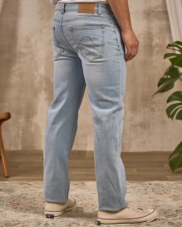 Jean coupe droite bleu Jean coupe droite bleu