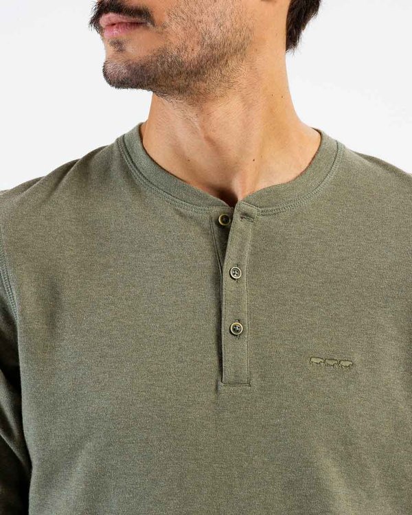 T-shirt manches longues uni col tunisien 100% coton beige T-shirt manches longues uni col tunisien 100% coton beige