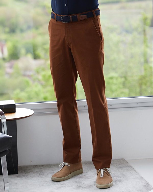 Pantalon chino Martin uni en coton Pantalon chino Martin uni en coton