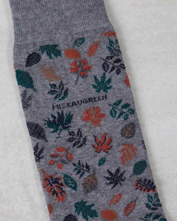 Chaussettes motifs feuilles d'automne gris