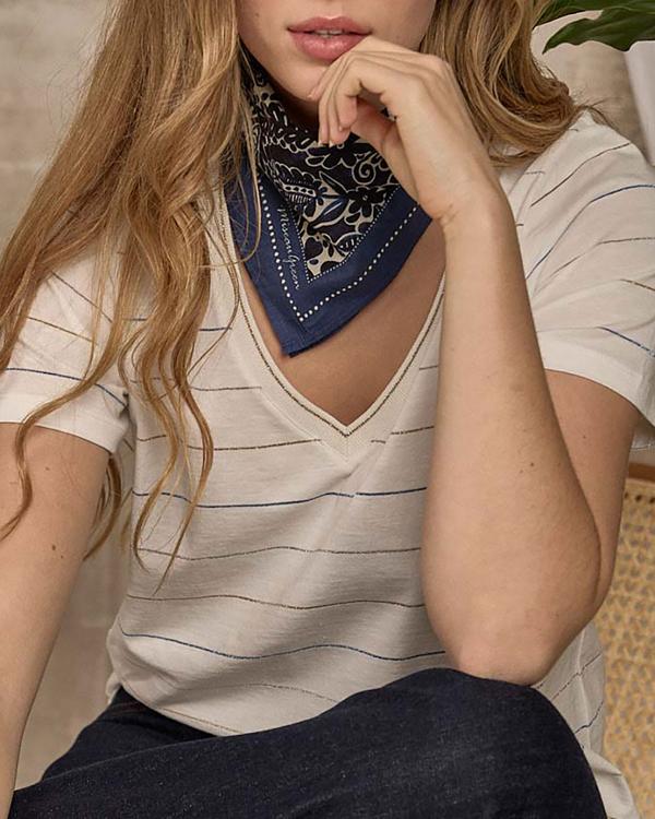 T-shirt col V rayé blanc