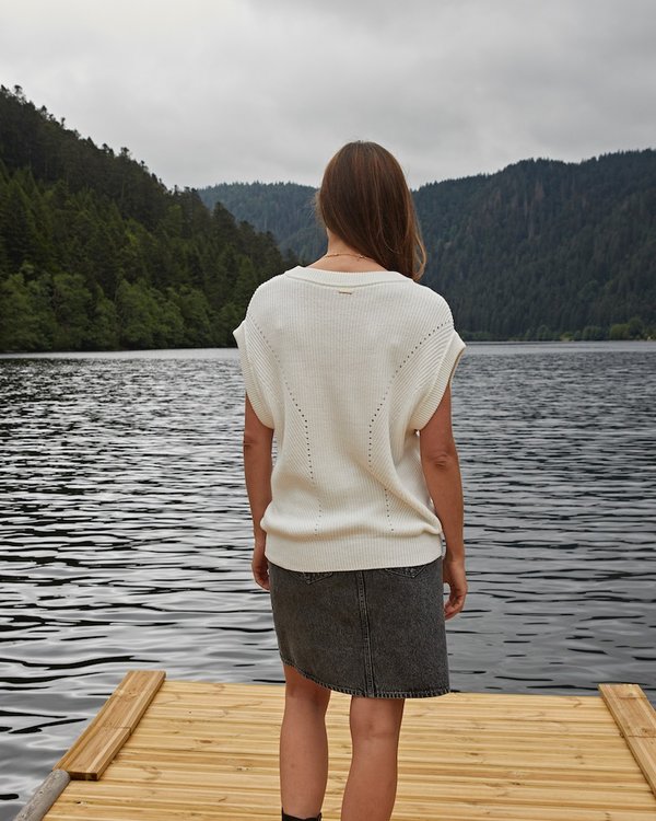 Pull col V uni sans manches coton et cachemire blanc Pull col V uni sans manches coton et cachemire blanc