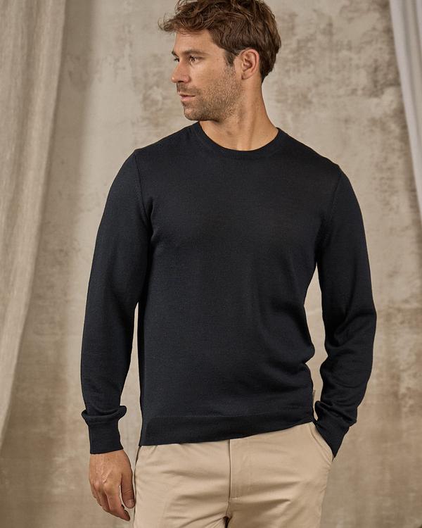Pull uni bleu