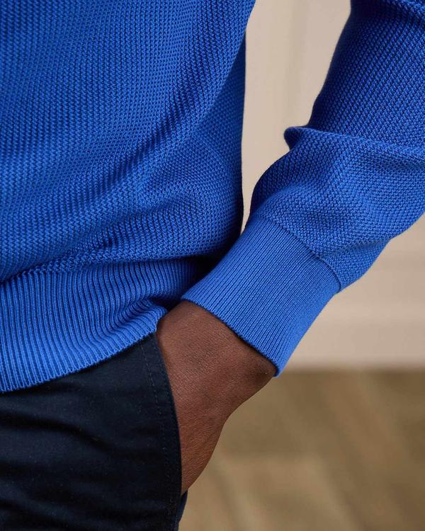 Pull nid d'abeille bleu