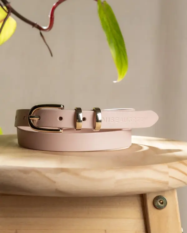 Ceinture fine en cuir lisse