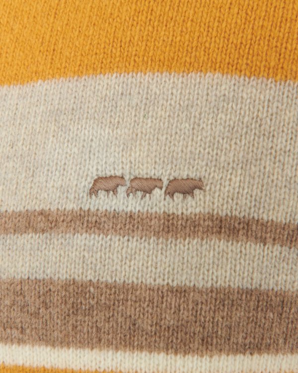 Pull rayé col rond à manches longues en laine beige Pull rayé col rond à manches longues en laine beige