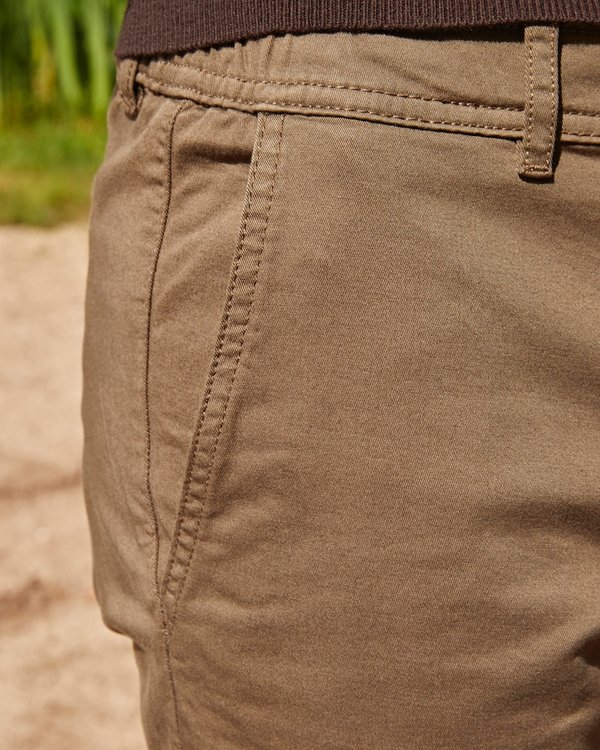 Pantalon chino Lucas uni taille élastique en coton vert