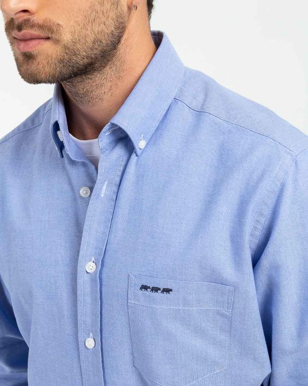 Chemise classique manches longues unie en coton bleu Chemise classique manches longues unie en coton bleu