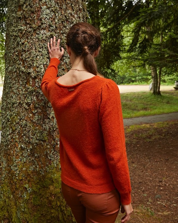 Pull manches longues toucher doux col carré alpaga orange Pull manches longues toucher doux col carré alpaga orange
