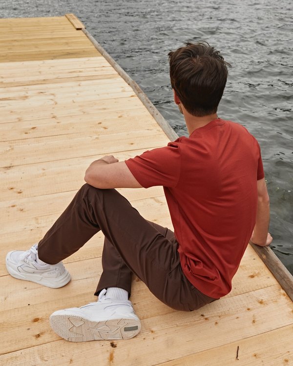 T-shirt modern fit Ethan uni manches courtes col rond coton marron T-shirt modern fit Ethan uni manches courtes col rond coton marron