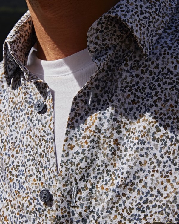 Chemise imprimé minimaliste feuilles manches longues en coton gris Chemise imprimé minimaliste feuilles manches longues en coton gris