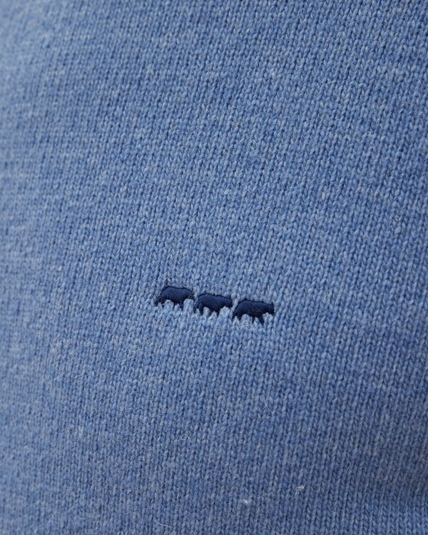 Pull Théo col rond bord côte uni broderie trois vaches bleu Pull Théo col rond bord côte uni broderie trois vaches bleu