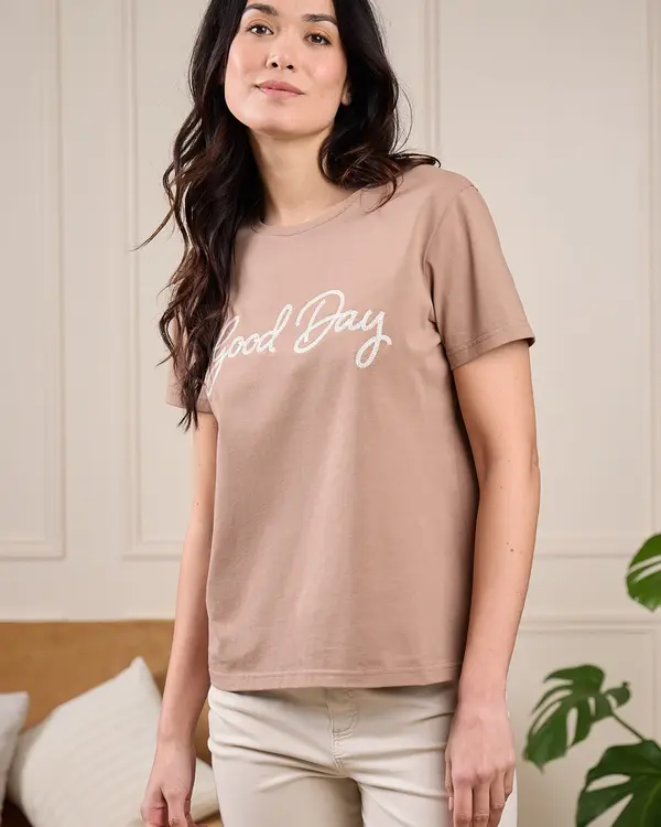 T-shirt brodé Gaëlle beige