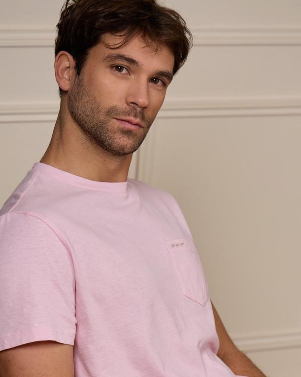 T-shirt poche poitrine rose