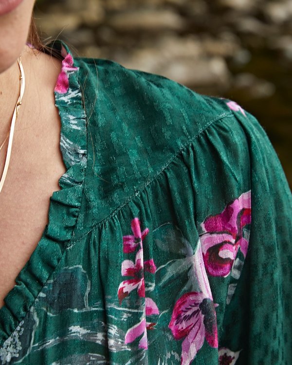 Chemisier manches longues imprimé fleuri en jacquard viscose vert Chemisier manches longues imprimé fleuri en jacquard viscose vert