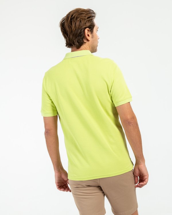 Polo piqué Max coupe droite à manches courtes en coton vert Polo piqué Max coupe droite à manches courtes en coton vert