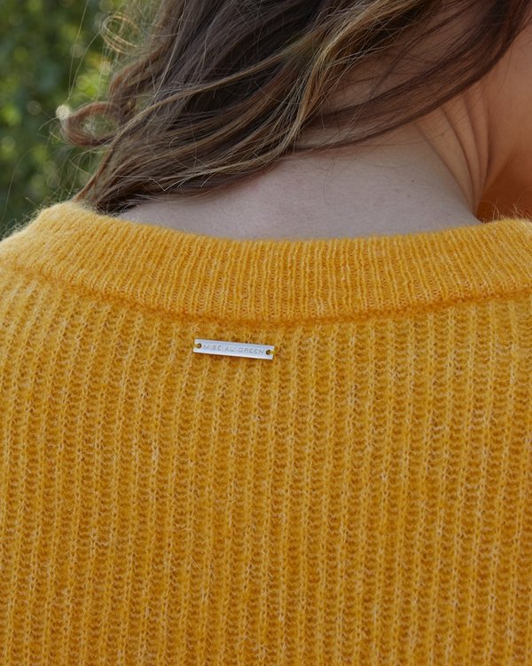 Pull col rond uni maille ajourée laine mohair jaune Pull col rond uni maille ajourée laine mohair jaune