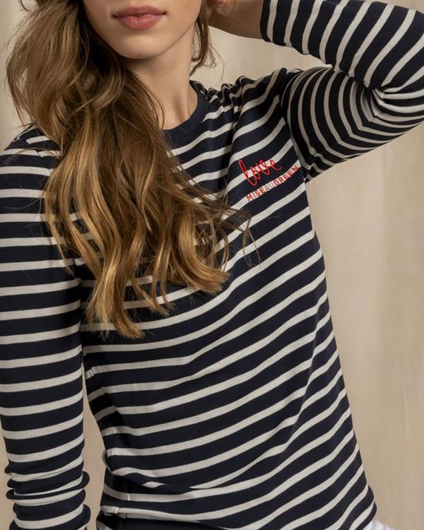 T-shirt Belly T-shirt Belly