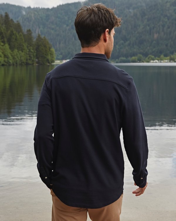 Chemise manches longues cintrée en coton piqué bleu Chemise manches longues cintrée en coton piqué bleu