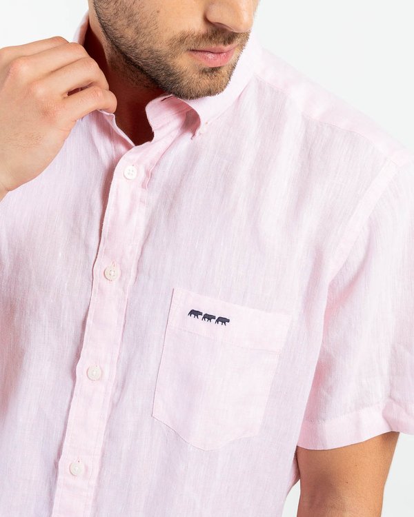 Chemise en lin regular fit unie à manches courtes rose Chemise en lin regular fit unie à manches courtes rose