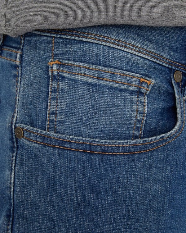 Jean coupe regular fit en coton bleu Jean coupe regular fit en coton bleu