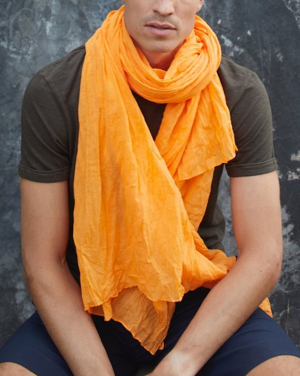 Chèche uni effet froissé en coton orange