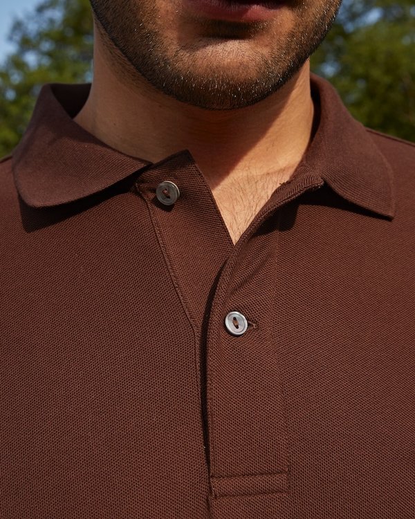 Polo piqué Douglas coupe droite manches courtes uni marron Polo piqué Douglas coupe droite manches courtes uni marron