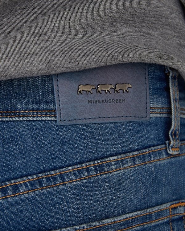 Jean coupe regular fit en coton bleu Jean coupe regular fit en coton bleu