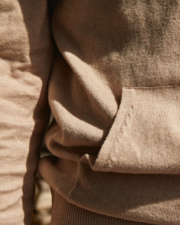 Pull à capuche en maille poches kangourou coton cachemire beige