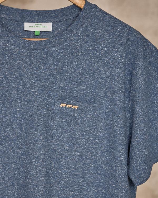 T-shirt poche poitrine rose