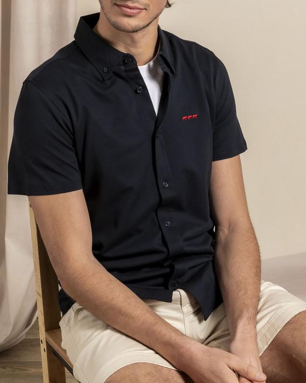Chemise manches courtes unie broderie trois vaches 100% Coton Chemise manches courtes unie broderie trois vaches 100% Coton