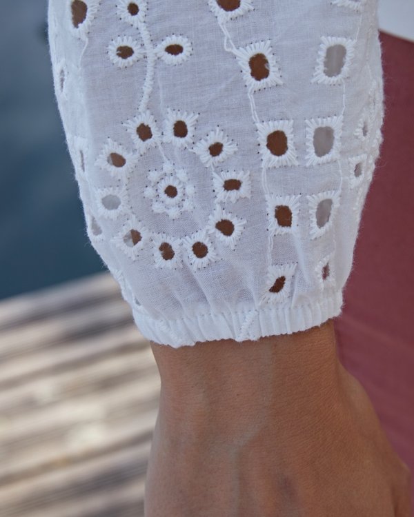 T-shirt uni manches manches longues broderie anglaise blanc T-shirt uni manches manches longues broderie anglaise blanc