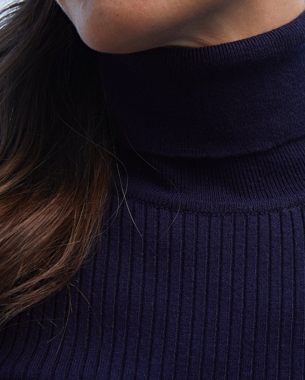 Pull col roulé vanisé uni à manches longues viscose EcoVero bleu Pull col roulé vanisé uni à manches longues viscose EcoVero bleu
