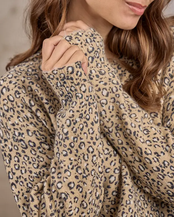 Pull fleuri beige