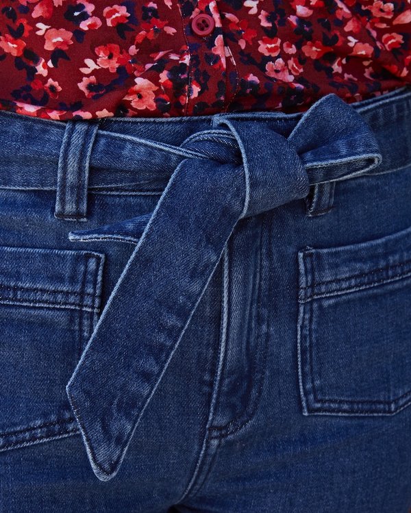 Jean denim ceinturé coton issu de l'agriculture biologique bleu Jean denim ceinturé coton issu de l'agriculture biologique bleu