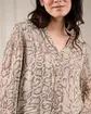 Blouse broderie python beige